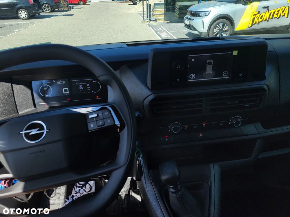 Opel Vivaro - 14