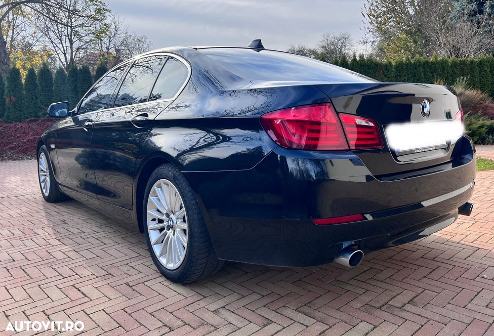 BMW Seria 5 535d xDrive - 9