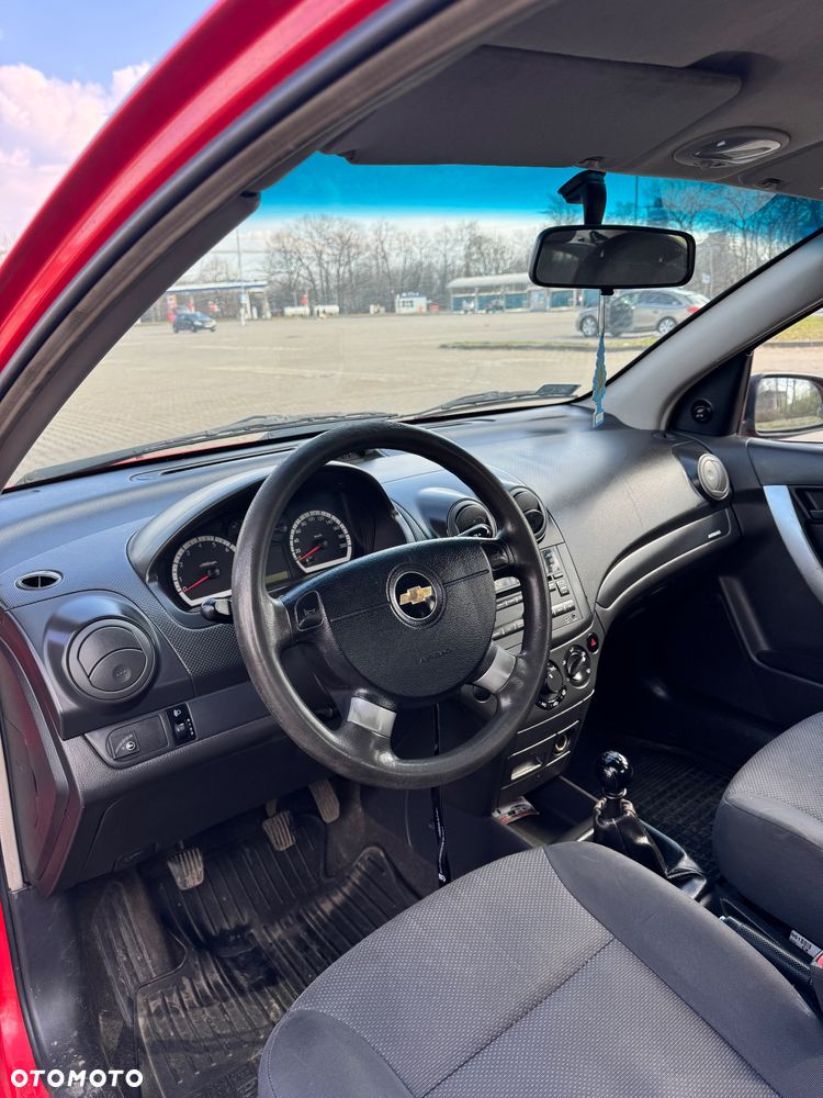 Chevrolet Aveo - 3