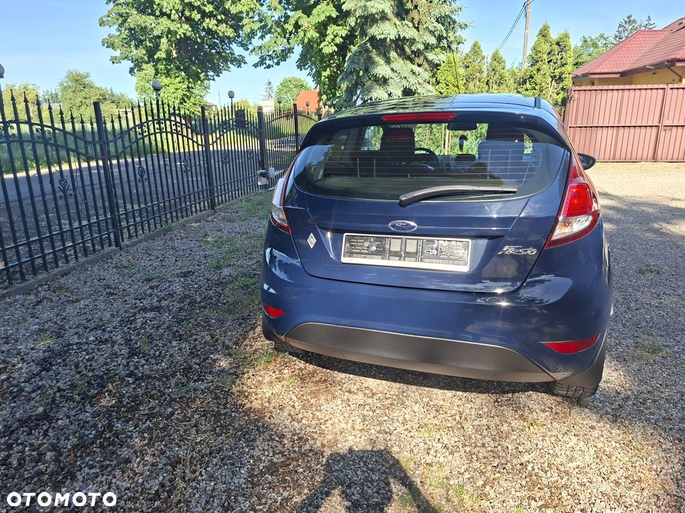 Ford Fiesta 1.25 Celebration - 3