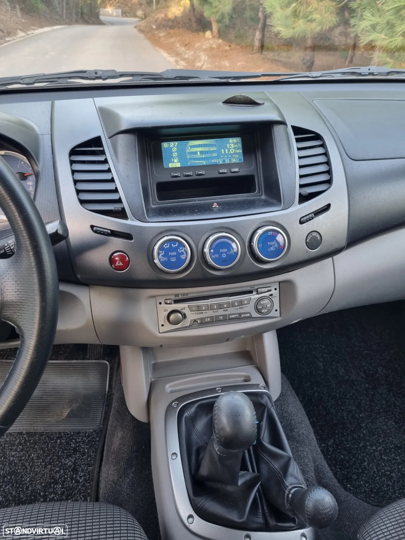 Mitsubishi L200 2.5 DI-D CD Invite+ AC/ABS 4WD - 14