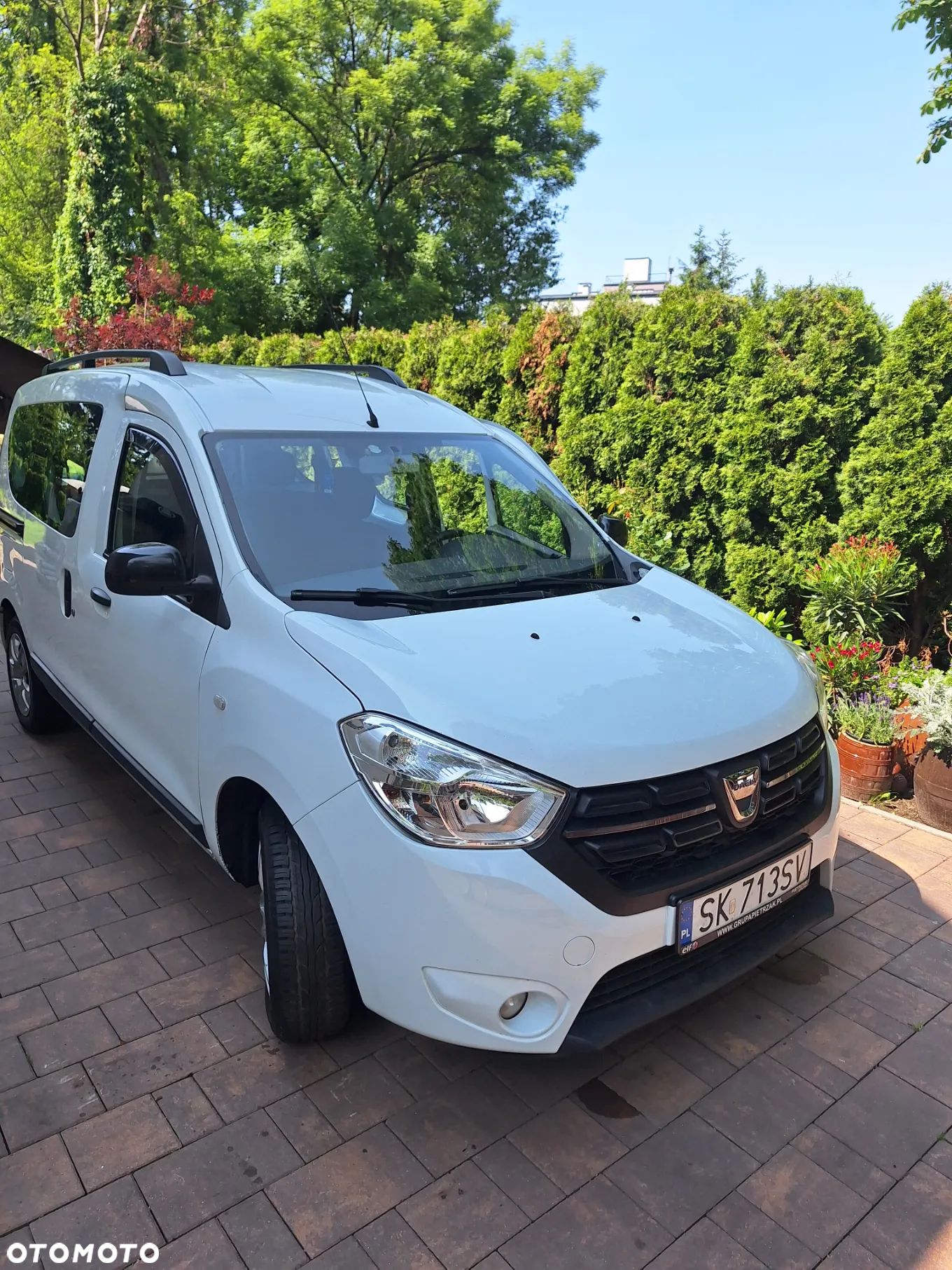 Dacia Dokker 1.5 Blue dCi Laureate - 1
