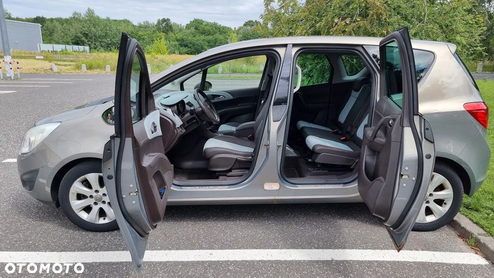 Opel Meriva 1.4 T Cosmo - 10