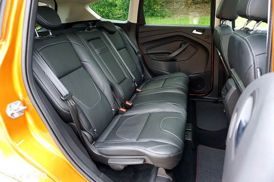 Ford Kuga 2.0 TDCi 4x4 Individual - 24