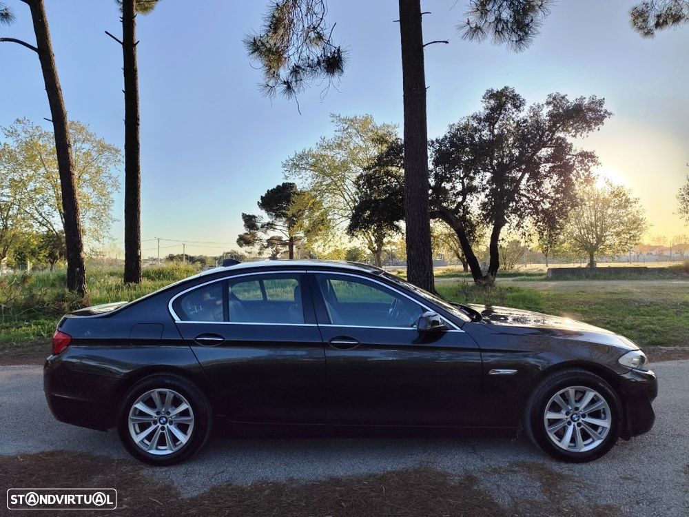 BMW 525 d Line Luxury Auto - 6