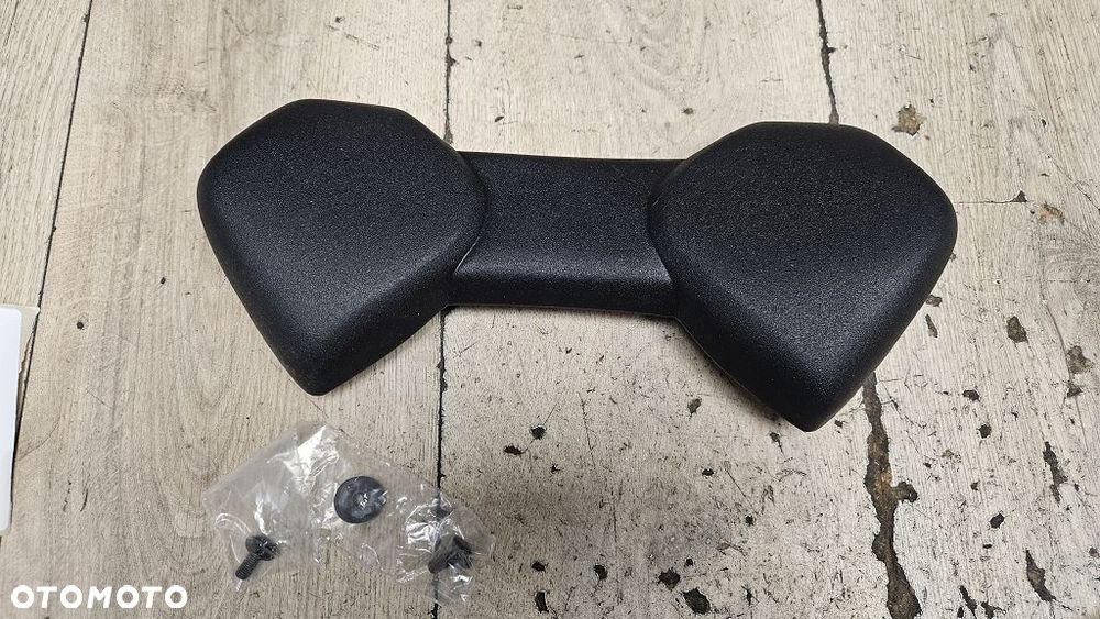 Oparcie pasażera do kufra 30L Suzuki  990D0-K3000-005 - 2