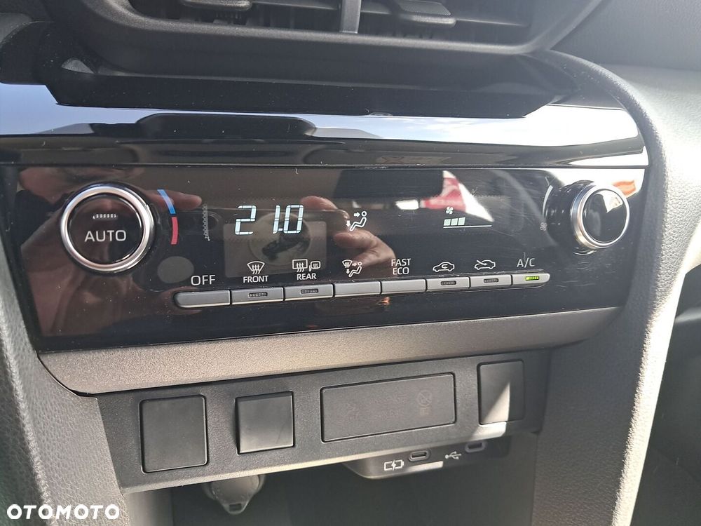 Toyota Yaris Cross Hybrid 1.5 Comfort - 21