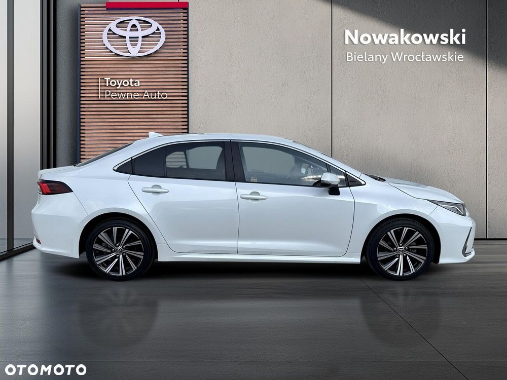 Toyota Corolla 1.8 Hybrid Comfort - 30