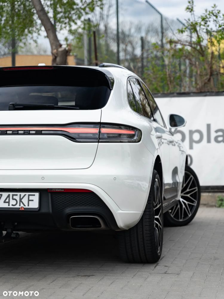 Porsche Macan T - 10