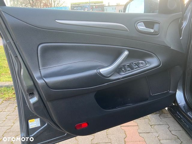 Ford Mondeo 2.0 TDCi Titanium S - 6