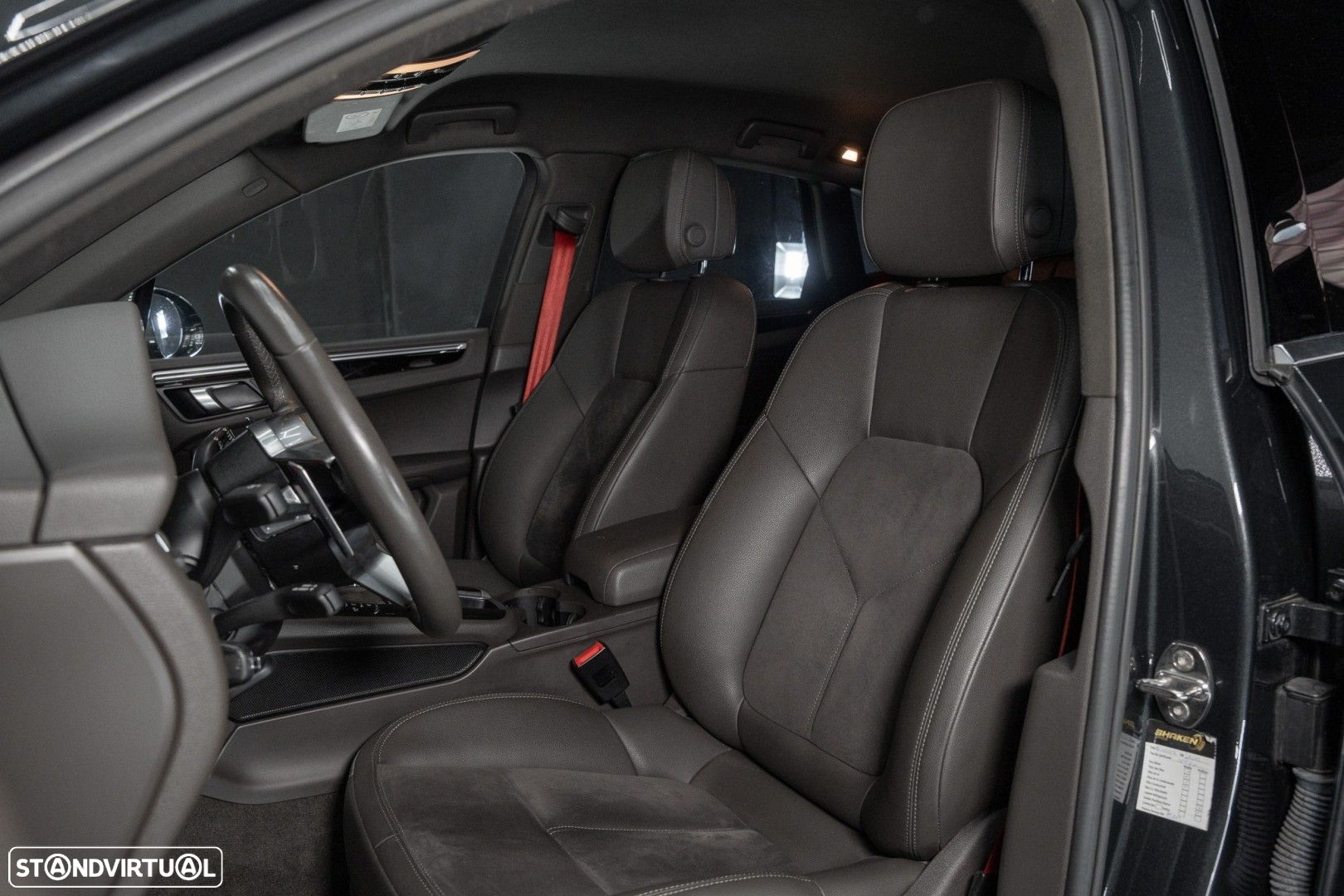Porsche Macan S - 10