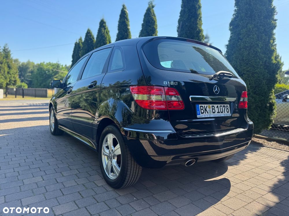 Mercedes-Benz Klasa B 180 BlueEFFICIENCY SPORT EDITION - 3