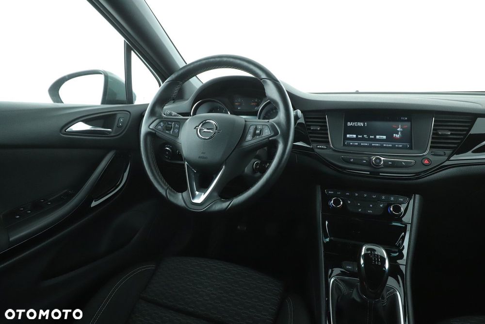 Opel Astra - 25