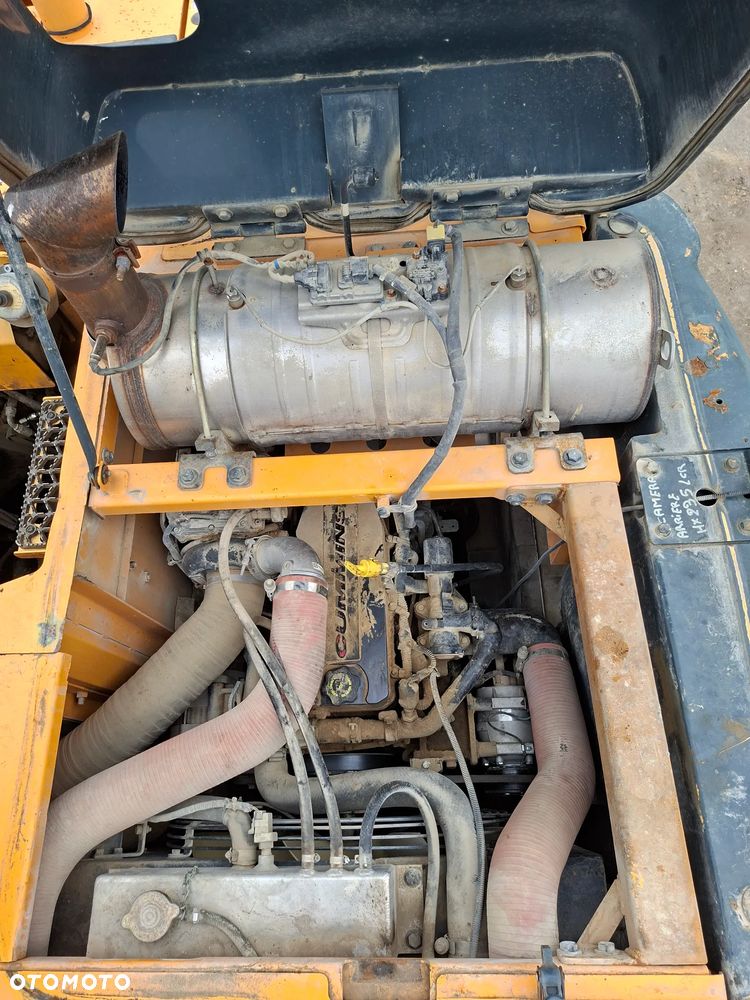 Hyundai HX235 LCR - 19