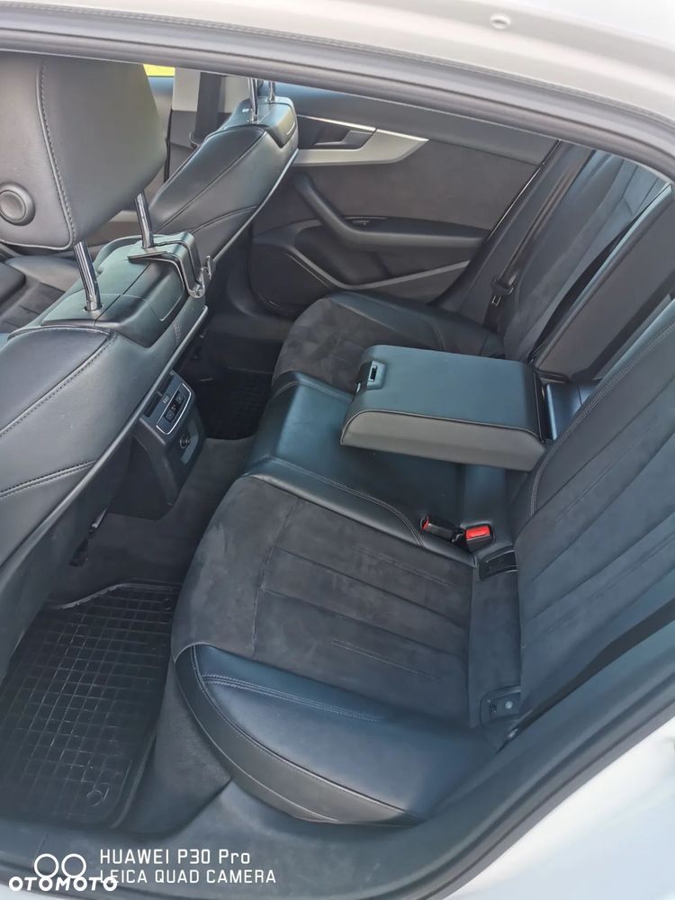 Audi A4 Limousine - 20