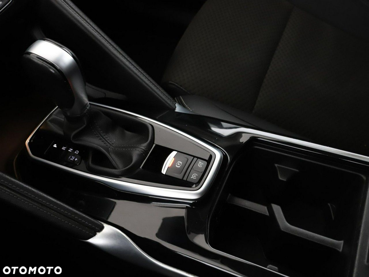 Renault Koleos 2.0 dCi Intens 4x4 X-Tronic - 32