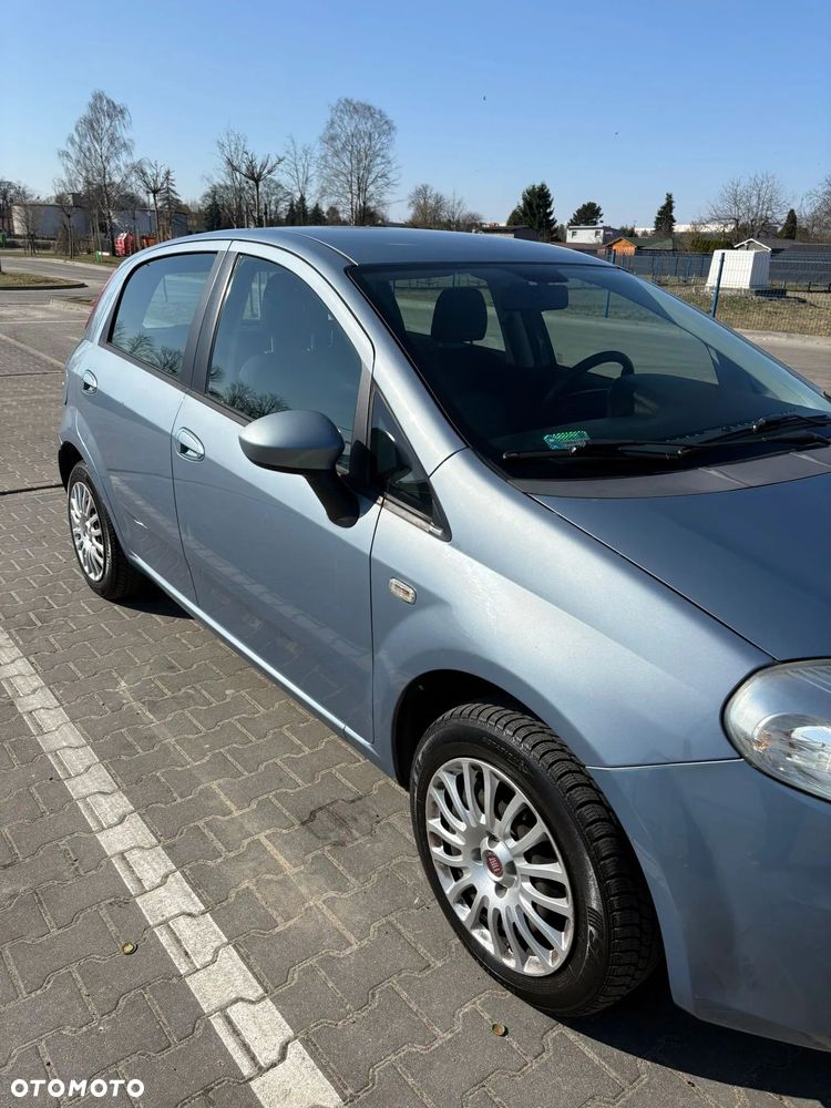 Fiat Punto 1.2 8V - 7