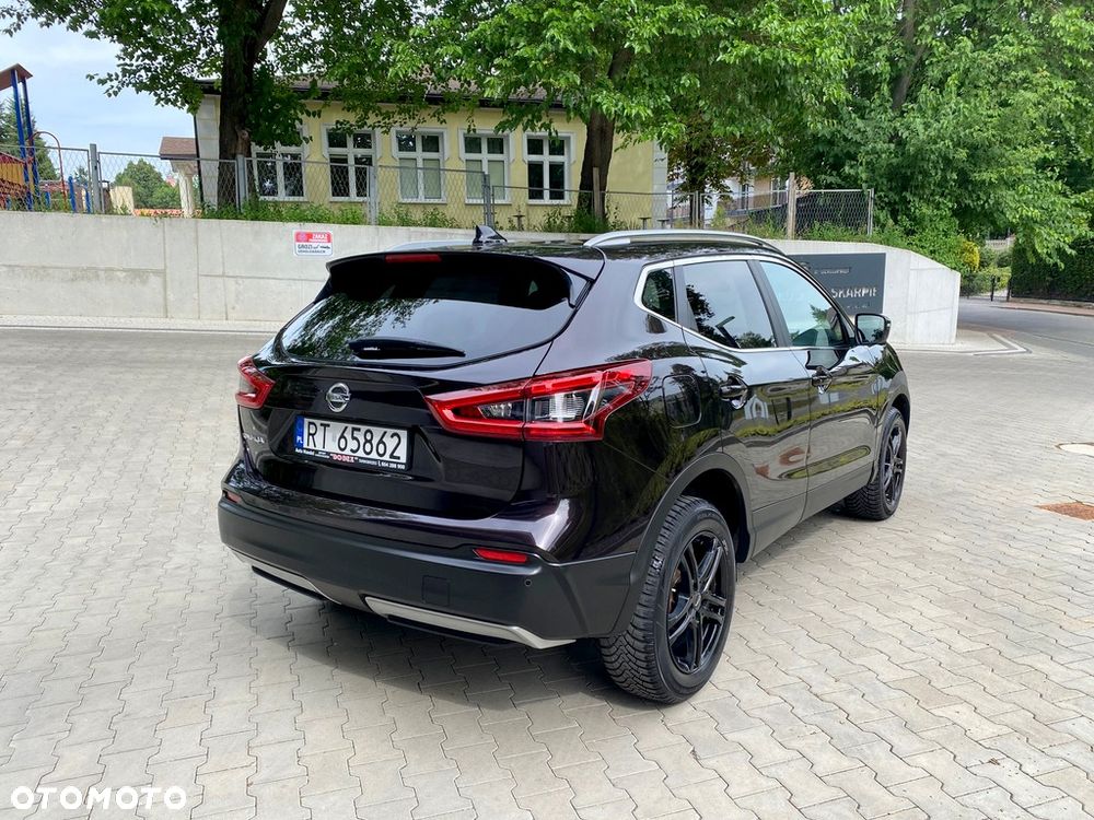 Nissan Qashqai 1.2 DIG-T Xtronic TEKNA+ - 6