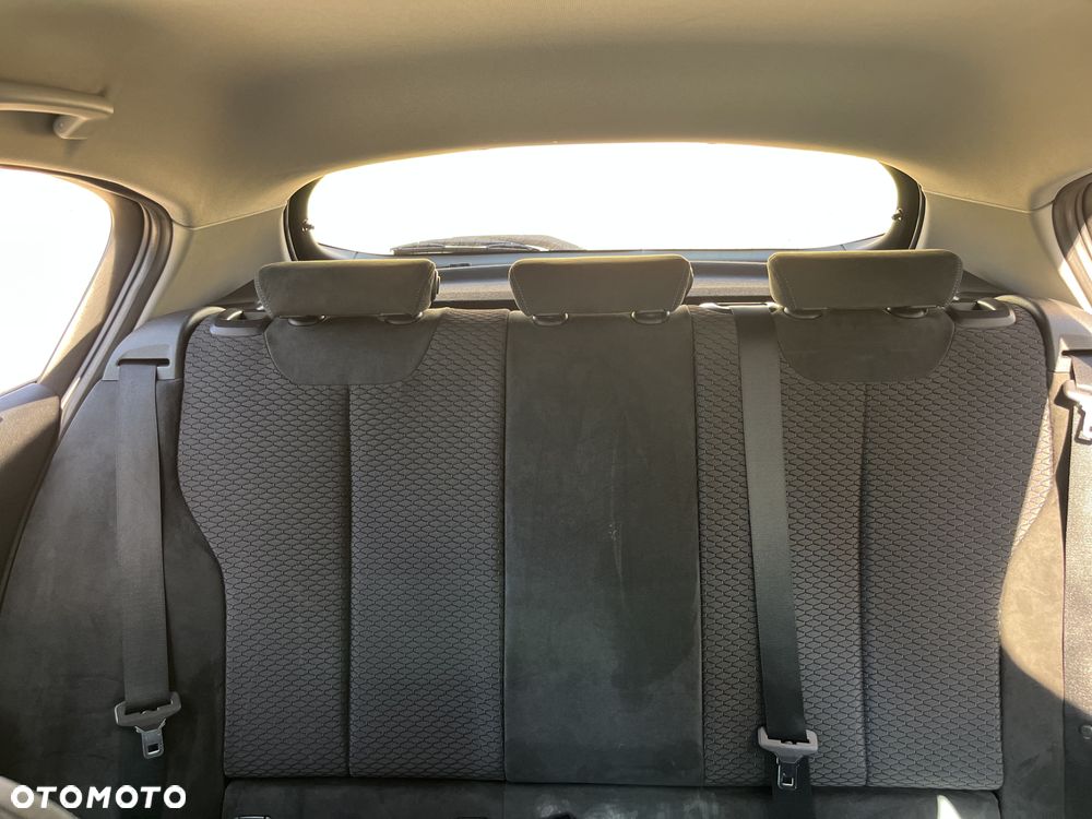 BMW Seria 1 116d - 18