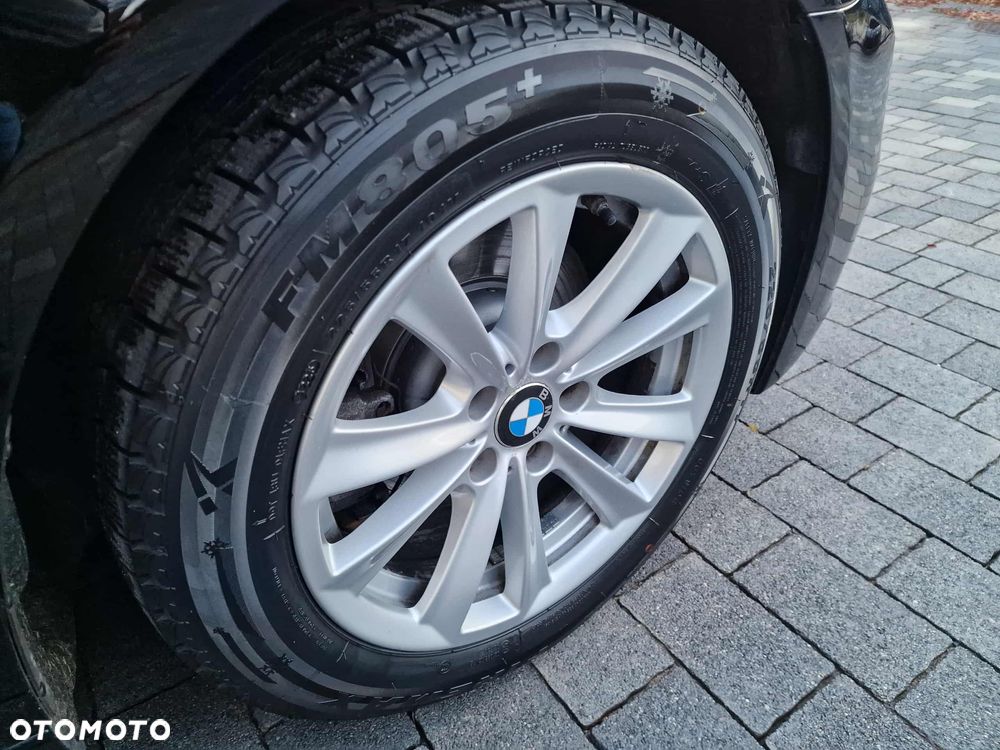 BMW Seria 5 518d - 14