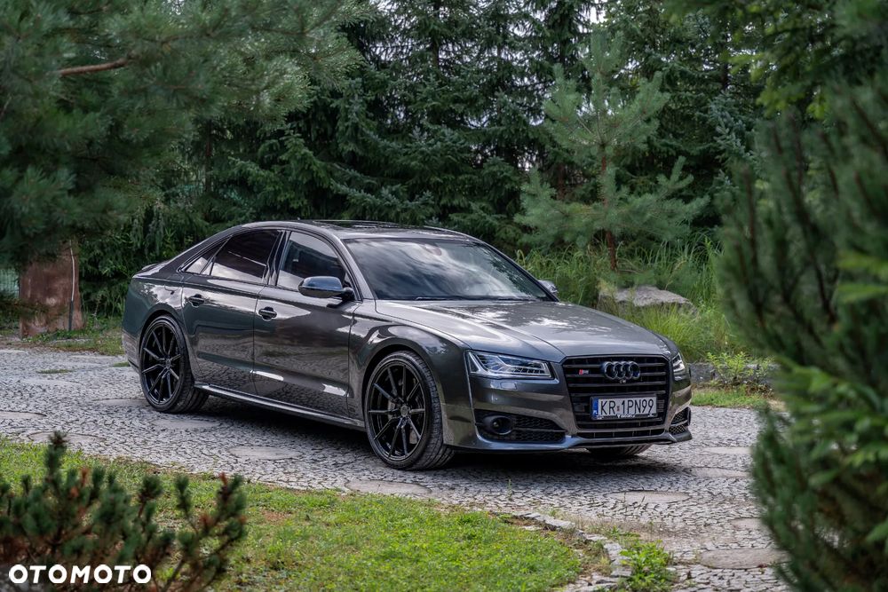 Audi S8 Plus 4.0 TFSI Quattro - 2