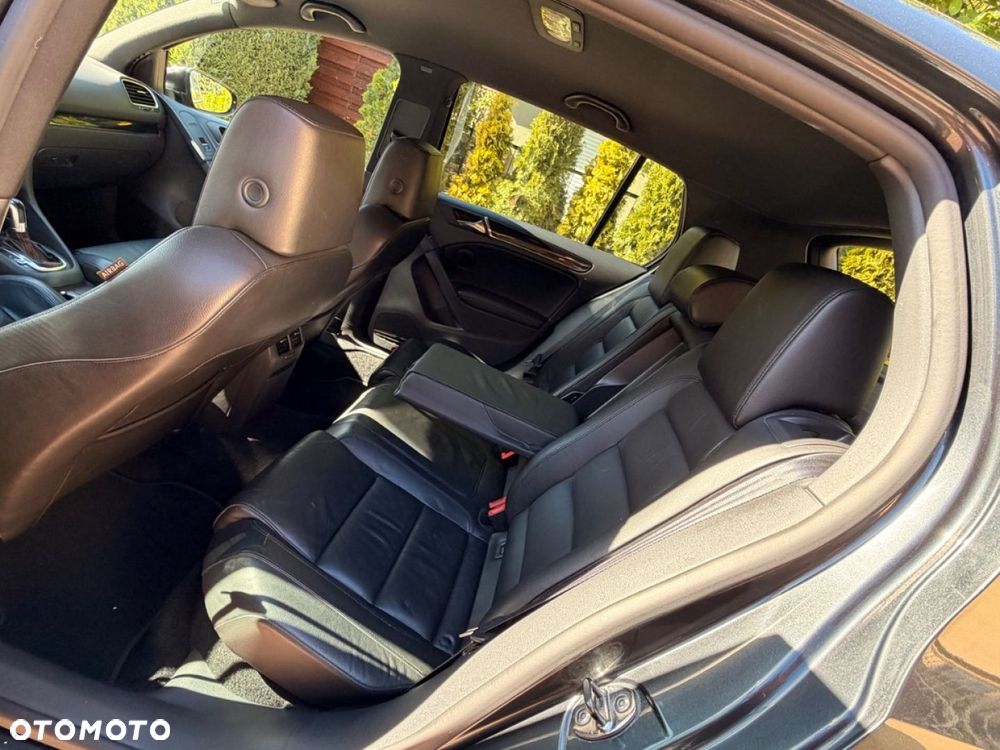 Volkswagen Golf - 14