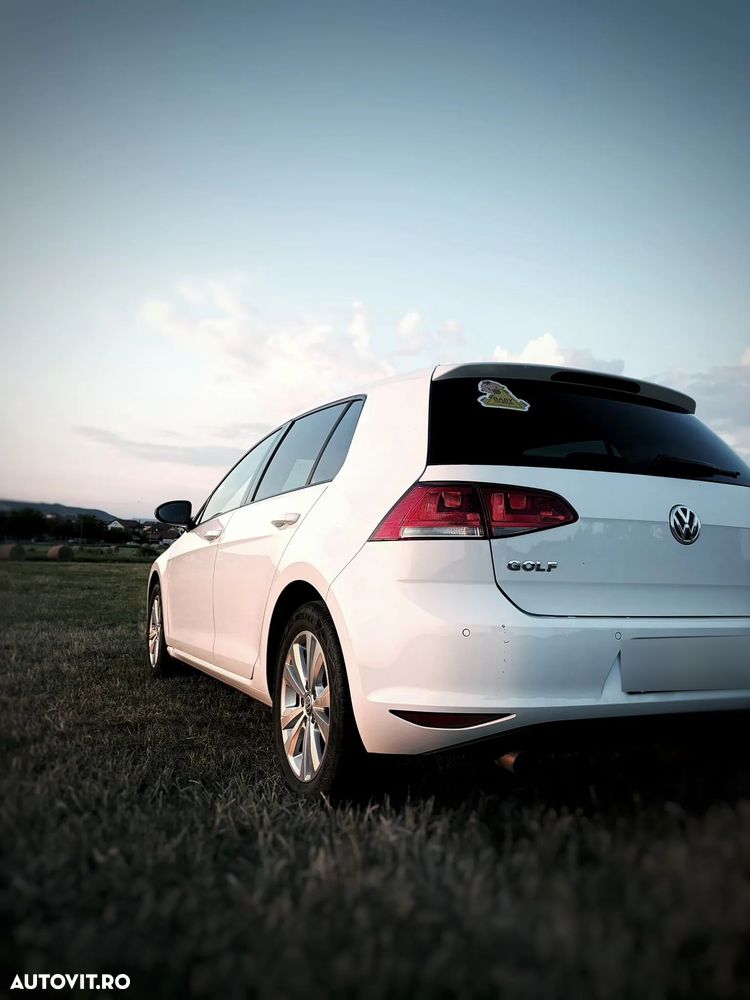 Volkswagen Golf 1.2 TSI DSG Comfortline - 8