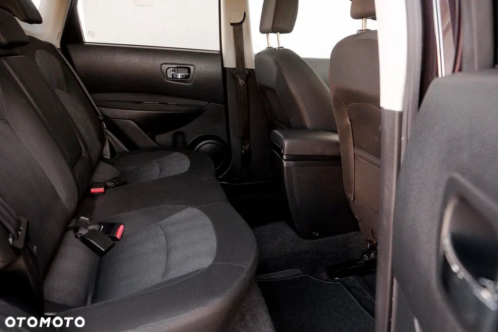 Nissan Qashqai 2.0 4x4 Tekna - 38