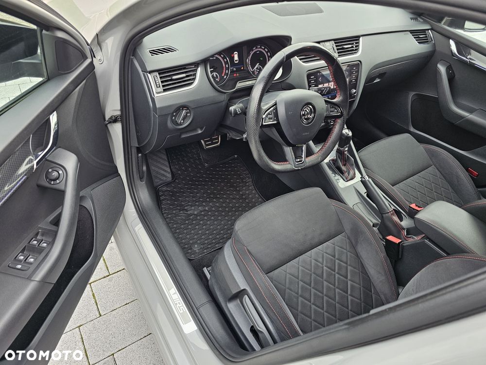 Skoda Octavia 2.0 TDI RS Challenge DSG - 24