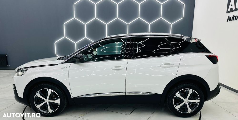 Peugeot 3008 1.2 PureTech Turbo S&S GT-Line - 33