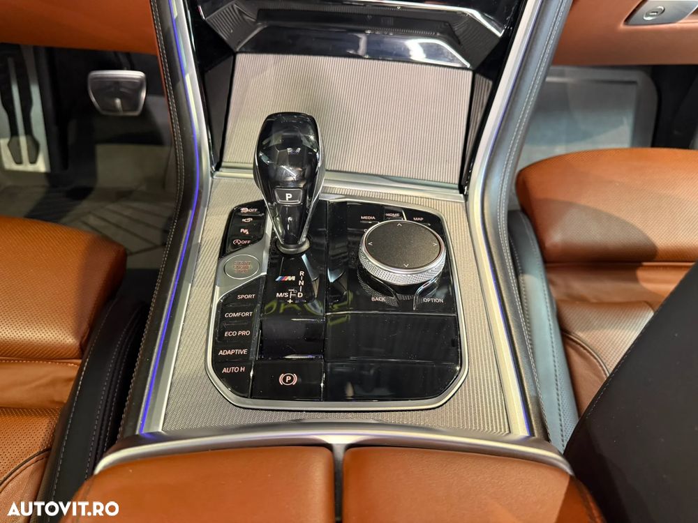 BMW M8 M850i xDrive - 23