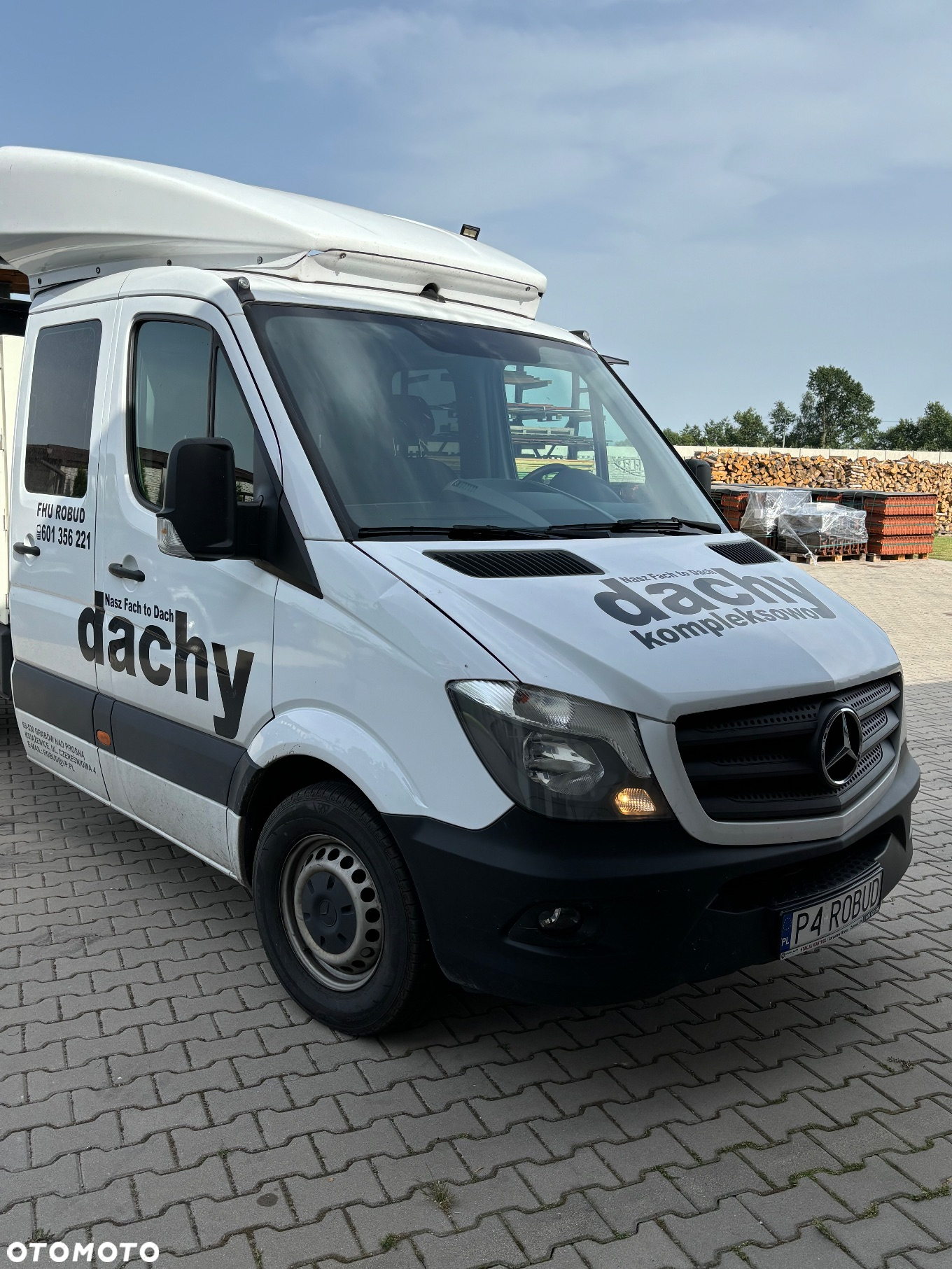 Mercedes-Benz Sprinter - 13