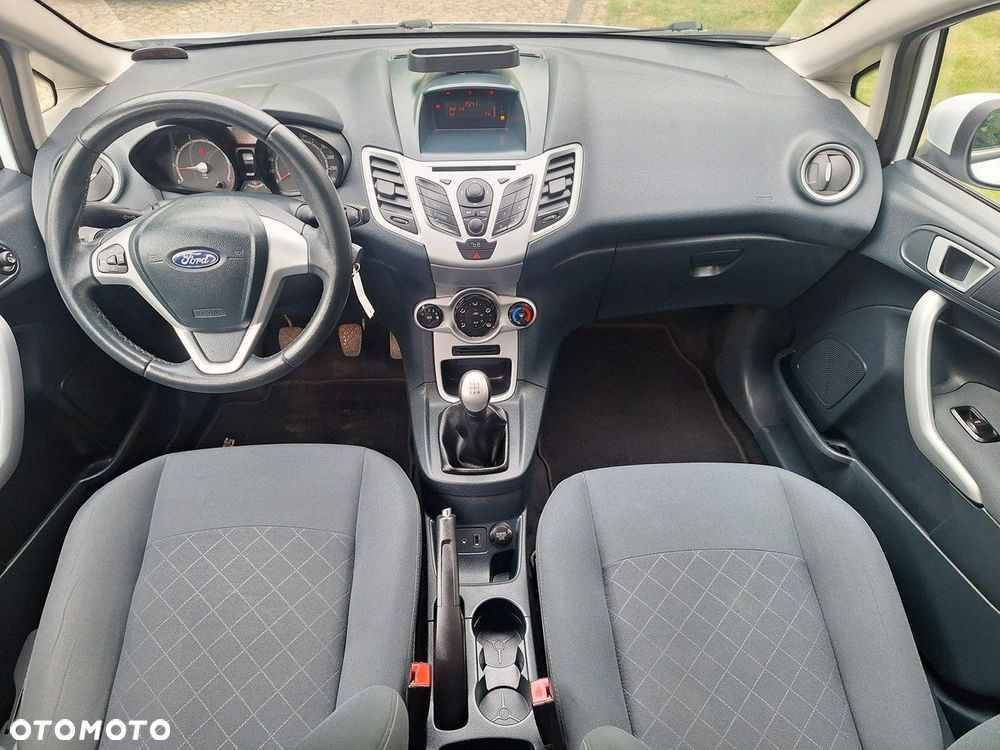 Ford Fiesta - 5