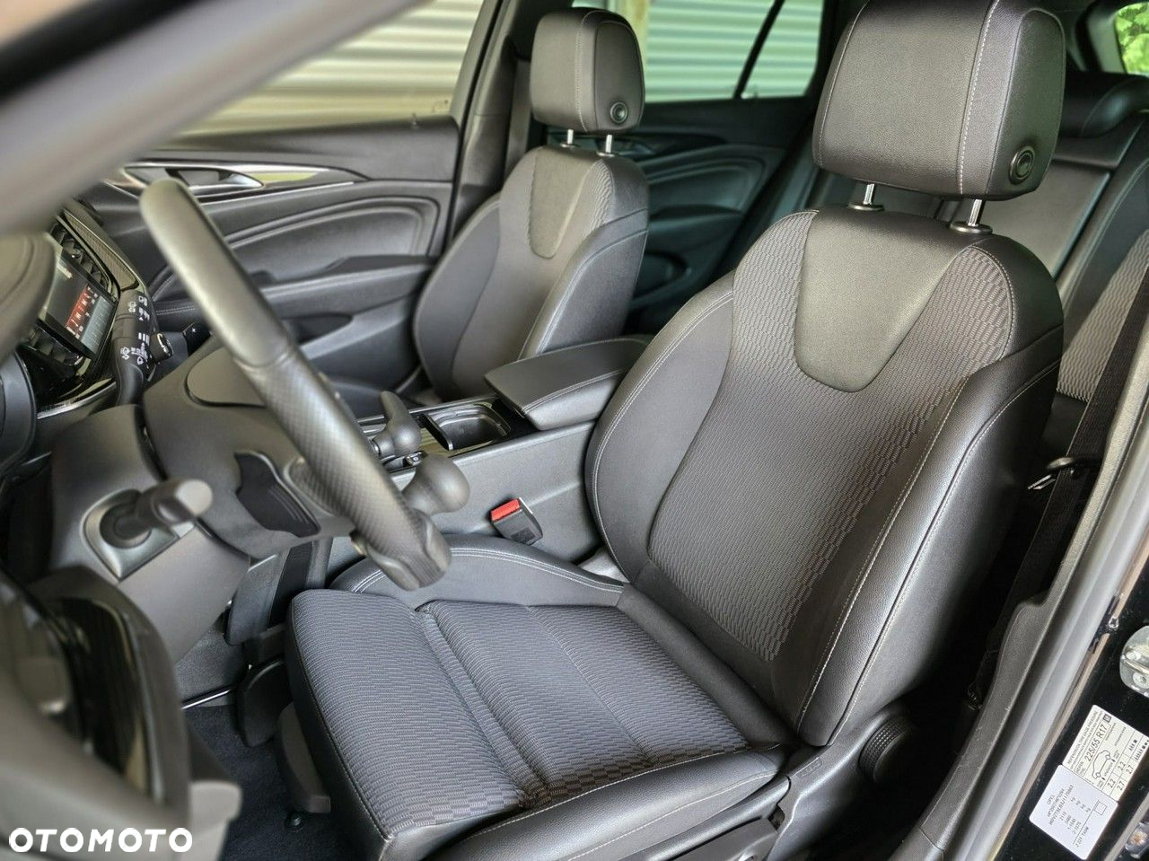 Opel Insignia 1.5 T Innovation S&S - 13