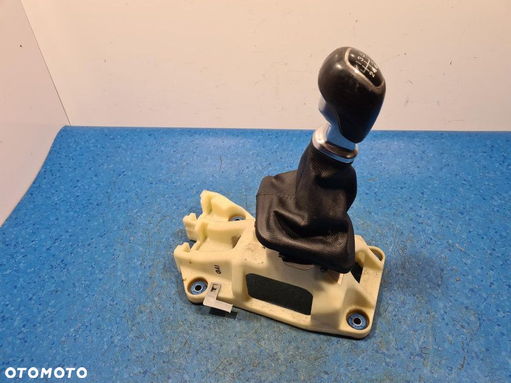 KIA CEED I LIFT 1.6 CRDI LEWAREK ZMIANY BIEGÓW 43700-1H060 - 4