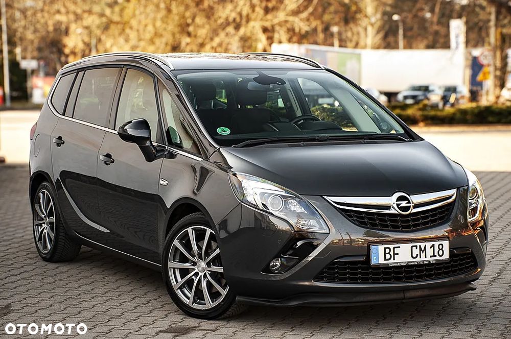 Opel Zafira 2.0 D (CDTI ecoFLEX) Start/Stop Innovation - 17