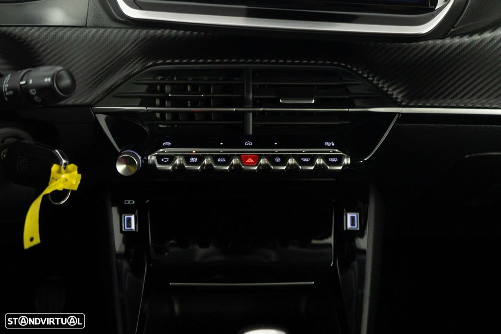 Peugeot 208 1.2 PureTech Allure Pack - 20