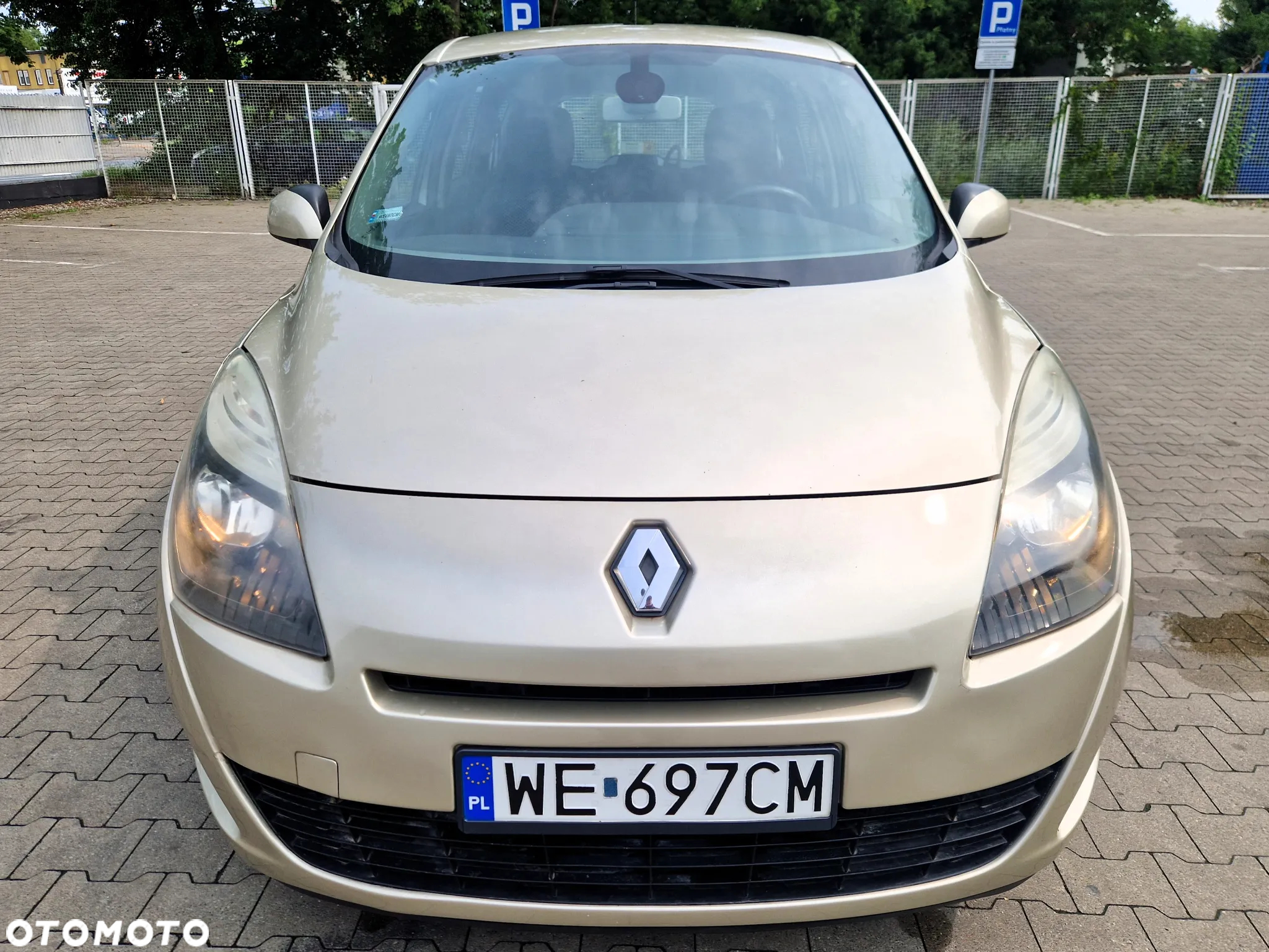 Renault Scenic - 8