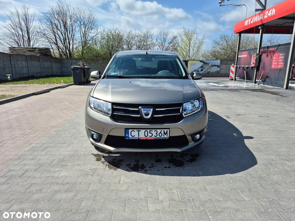 Dacia Sandero 1.2 16V Laureate EU6 - 3