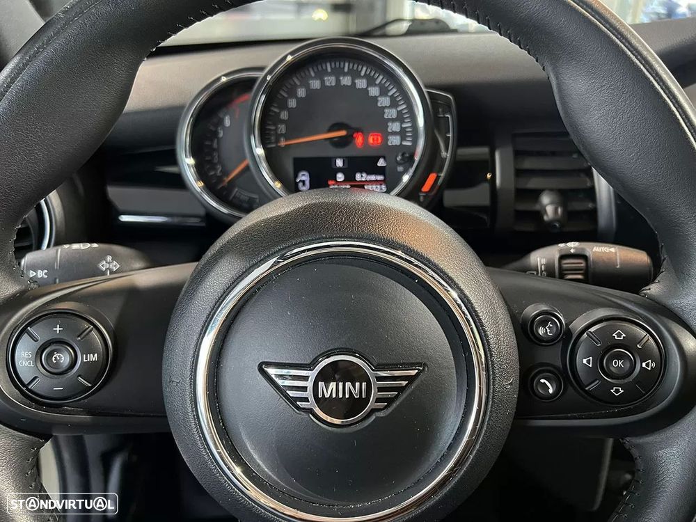 MINI Cabrio One Classic - 21