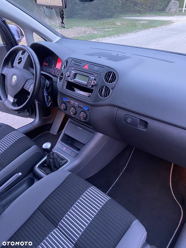 Volkswagen Golf Plus 1.9 TDI DPF United - 13