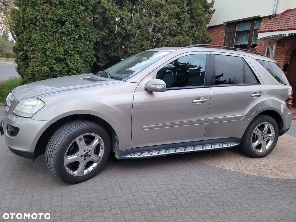 Mercedes-Benz ML 320 CDI 4Matic 7G-TRONIC - 4