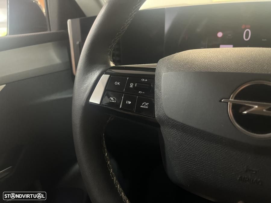 Opel Astra 1.2 T Elegance - 19