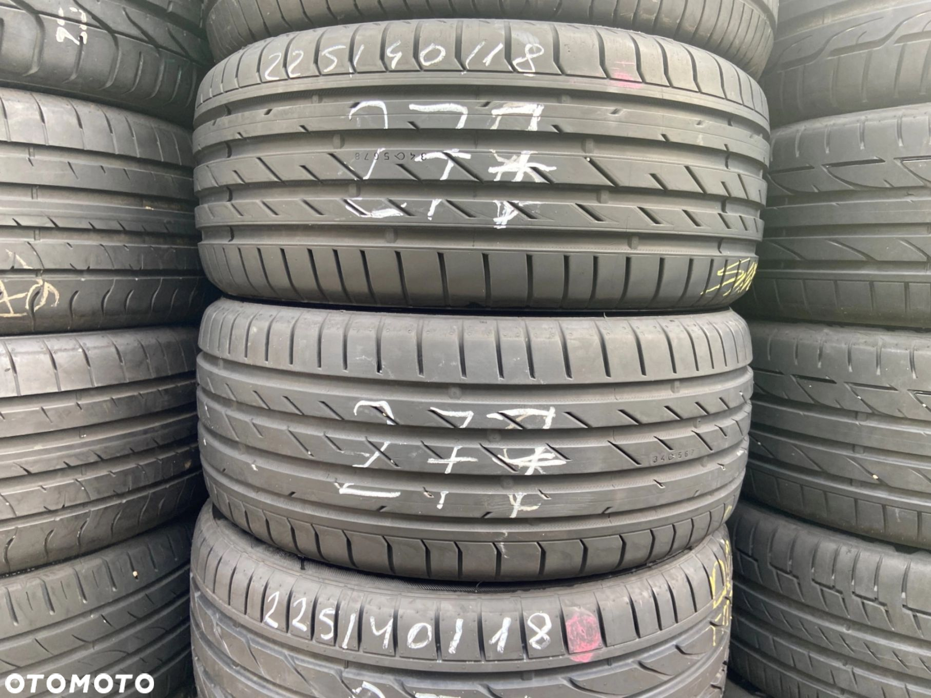 225/40/18 Nokian Z Line_6,2mm_2szt_(277) - 2