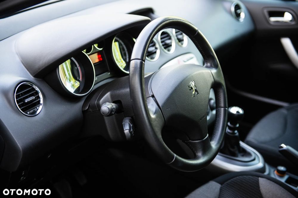 Peugeot 308 2.0 HDi Premium - 17