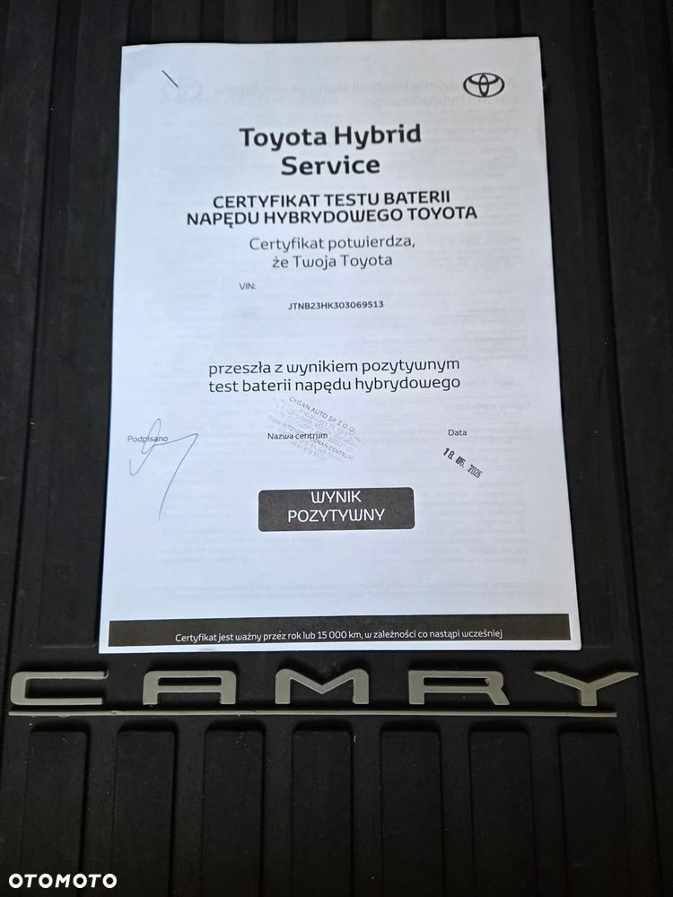 Toyota Camry 2.5 Hybrid Comfort CVT - 29