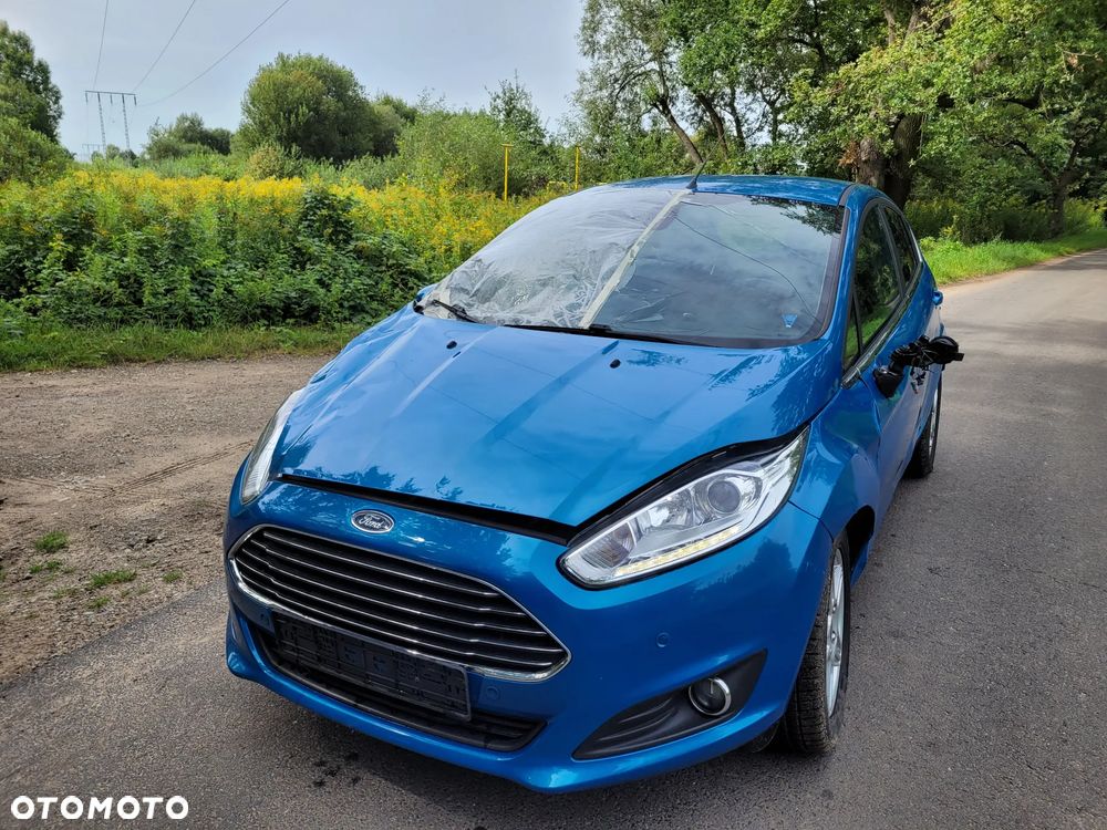 Ford Fiesta - 23