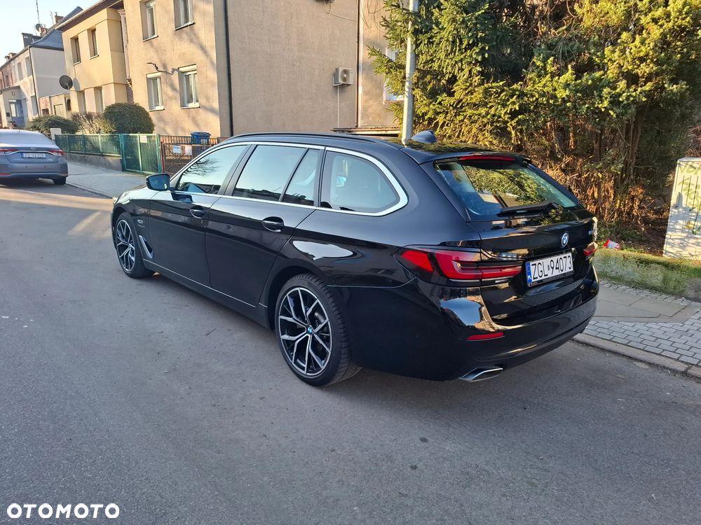 BMW Seria 5 530e Luxury Line sport - 4