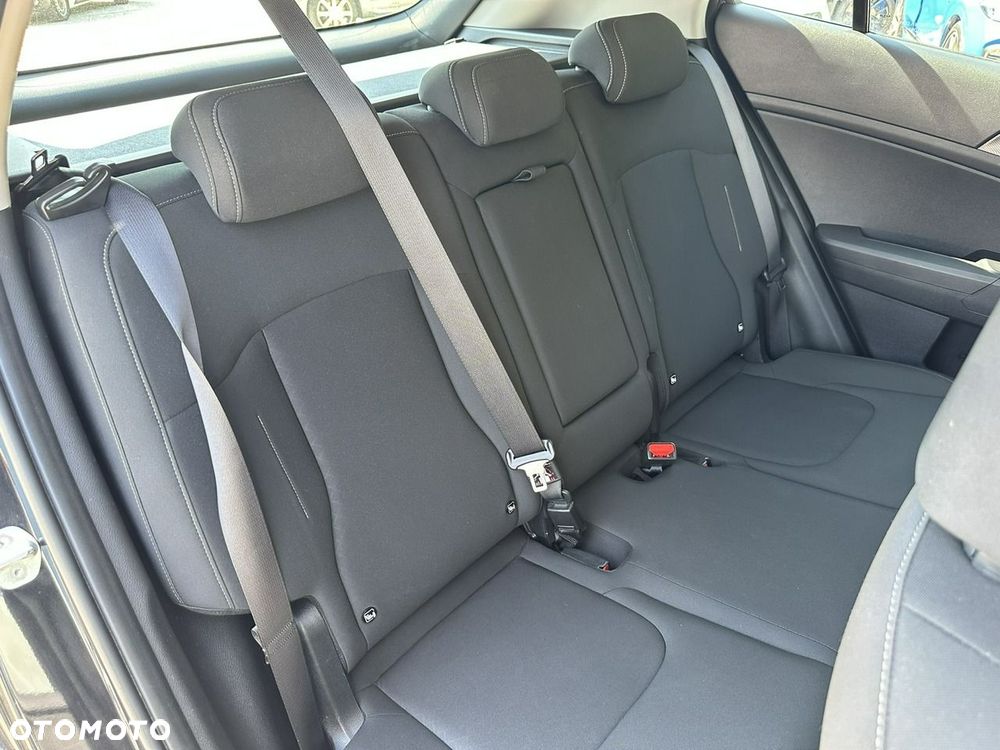 Kia Sportage - 16