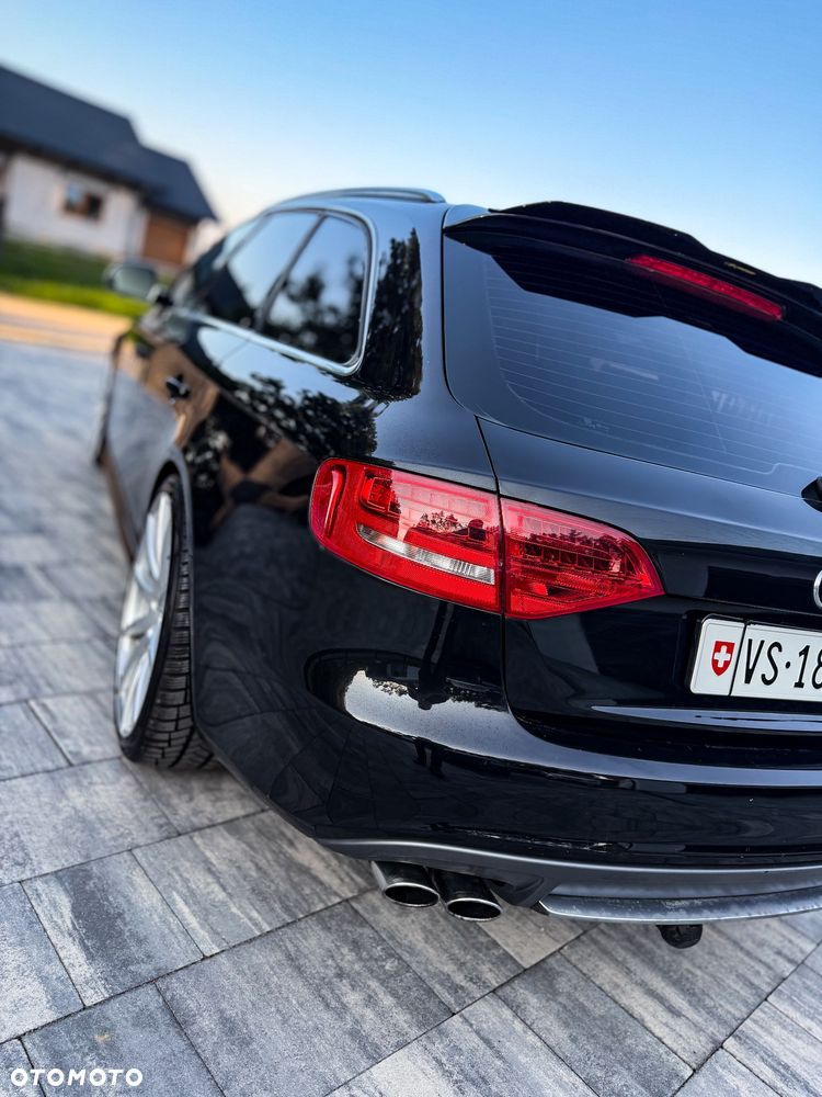Audi S4 Avant - 33